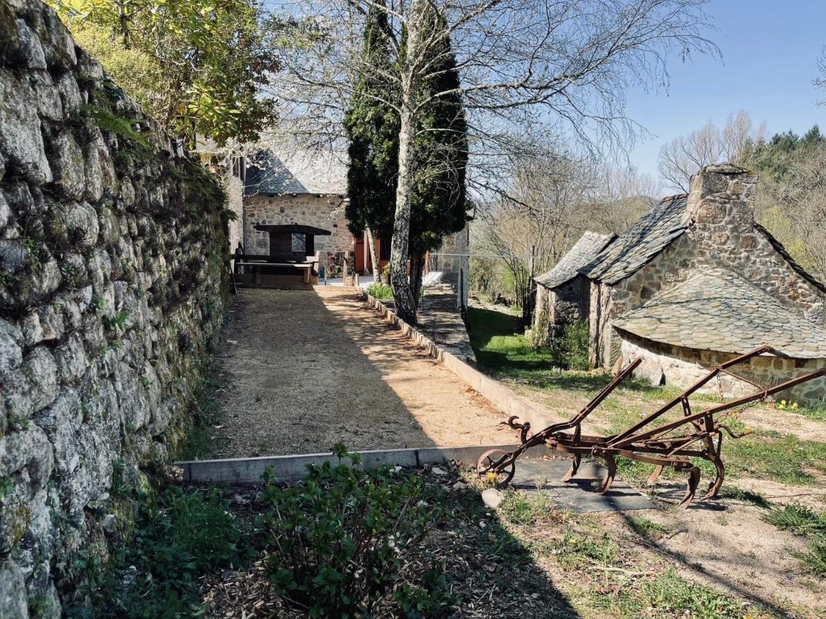 La Maison De Mon Pere Le Nayrac Exteriér fotografie